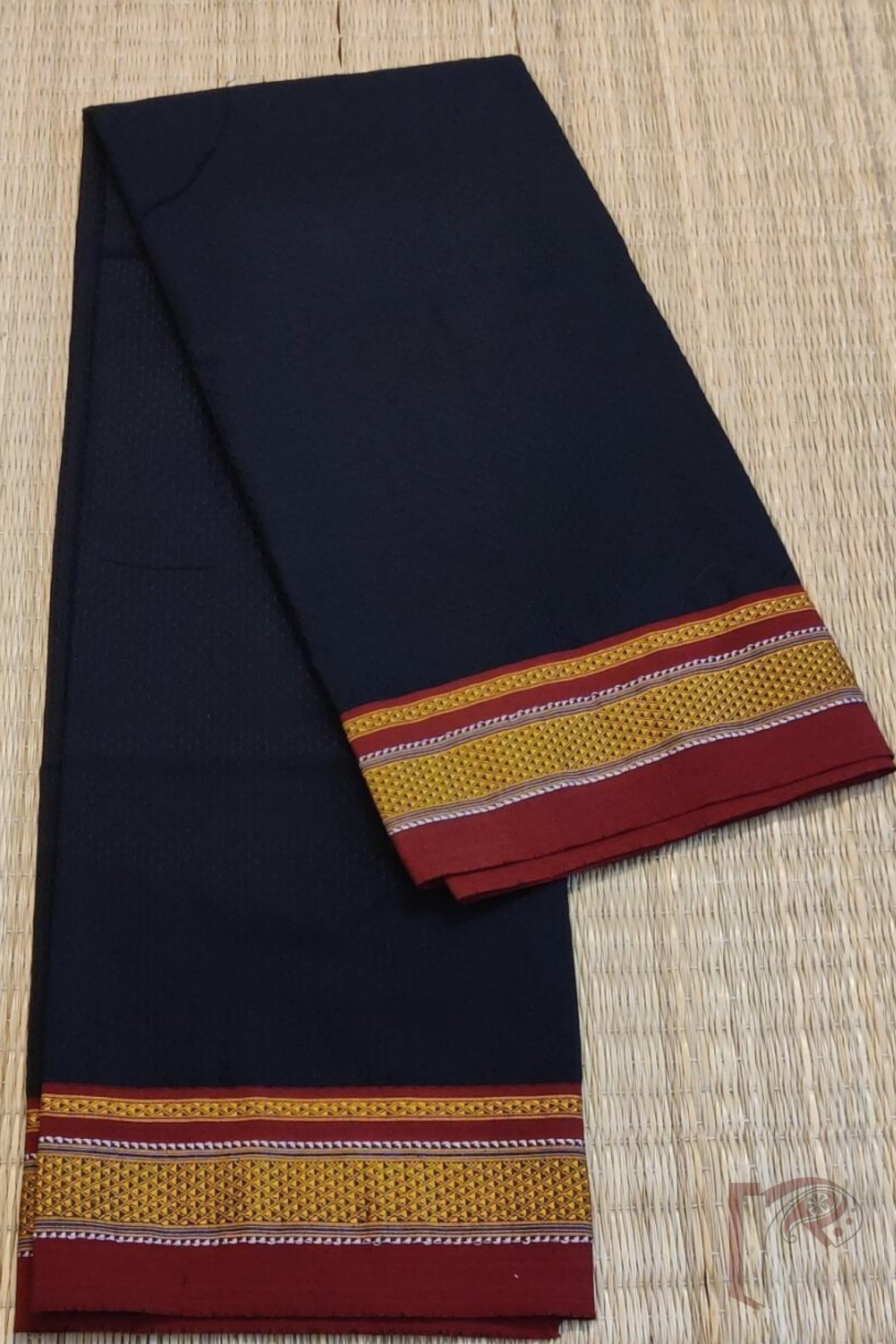 Black and Maroon Khun Weave Ilkal Blouse Piece with Golden-White Thread Border - Image 2