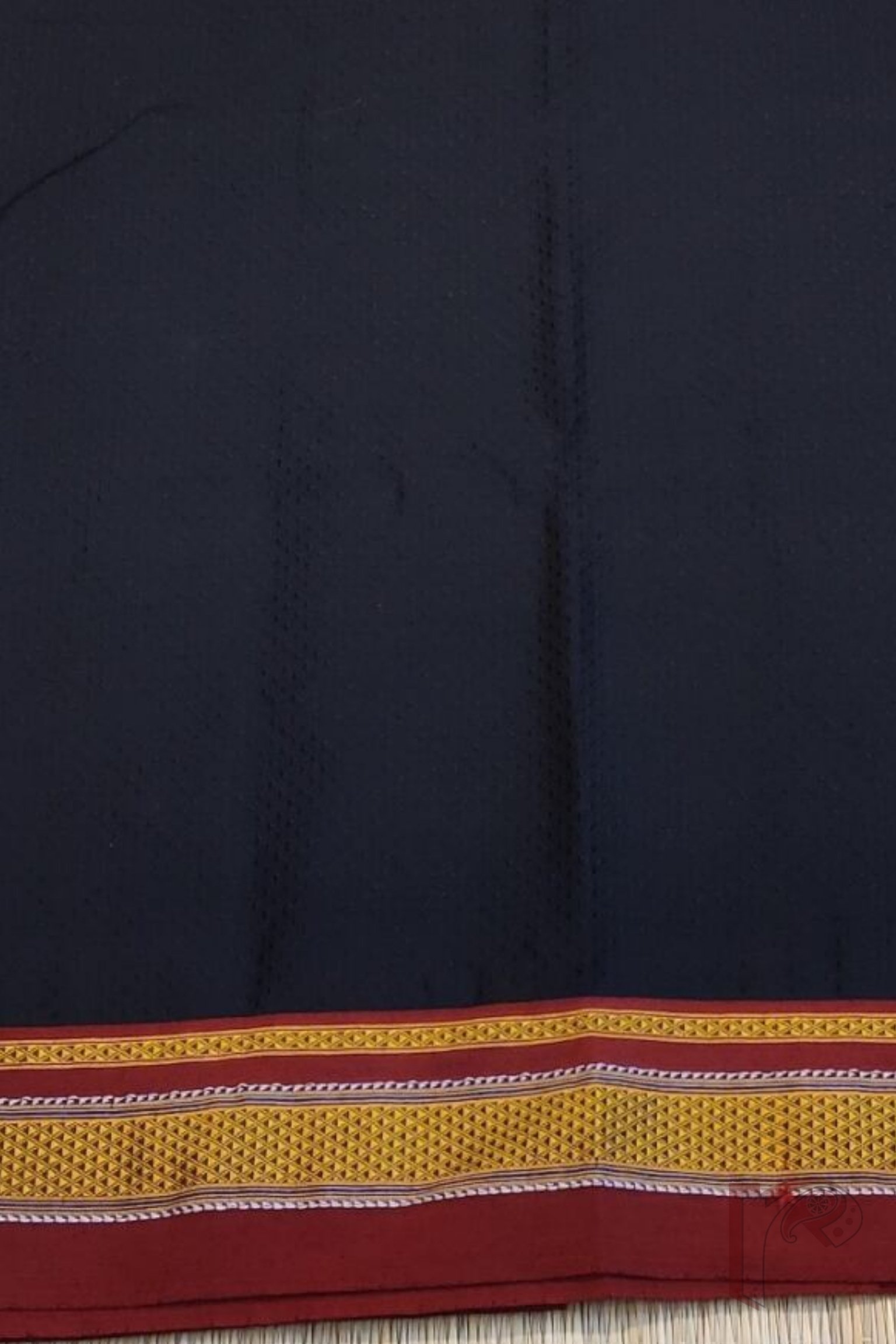 Black and Maroon Khun Weave Ilkal Blouse Piece with Golden-White Thread Border - Image 3