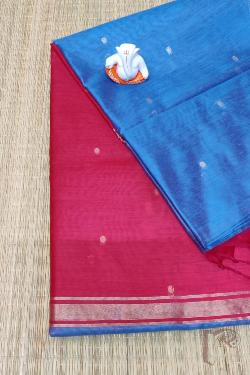 Woven Whispers – Dual Tone Blue and Red Cotton Silk Saree with Zari Buttis and Red Pallu - Image 3