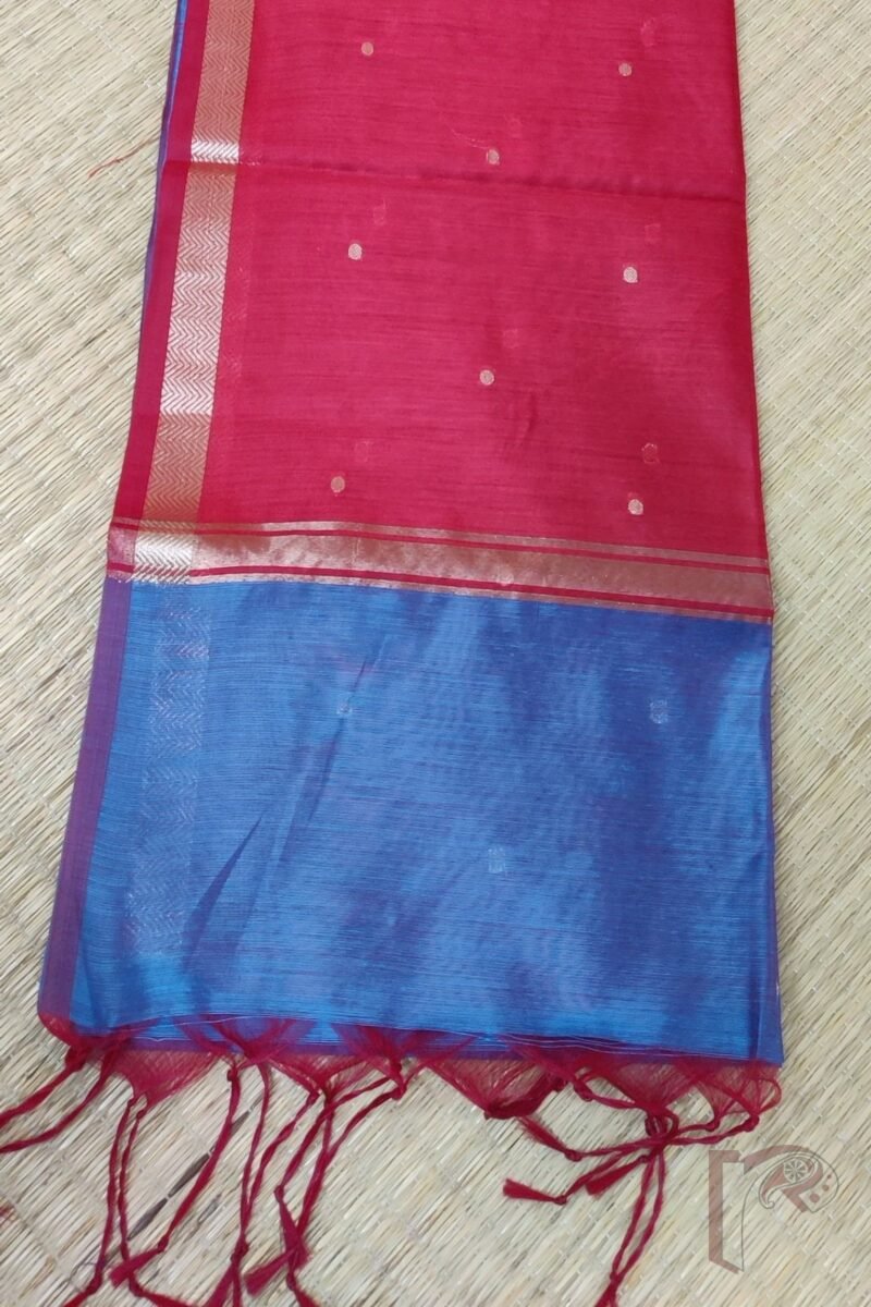 Woven Whispers – Dual Tone Blue and Red Cotton Silk Saree with Zari Buttis and Red Pallu - Image 4