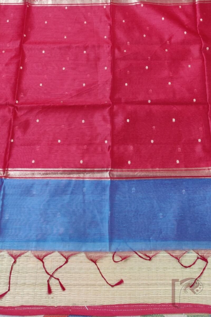 Woven Whispers – Dual Tone Blue and Red Cotton Silk Saree with Zari Buttis and Red Pallu - Image 5
