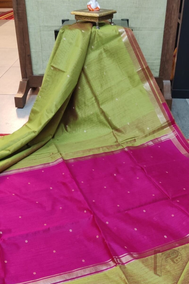 Woven Whispers – Green and Pink Cotton Silk Saree with Zari Buttis and Contrast Pink Pallu - Image 2