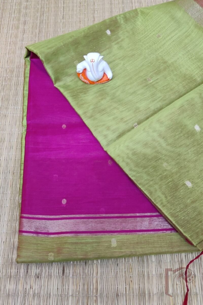 Woven Whispers – Green and Pink Cotton Silk Saree with Zari Buttis and Contrast Pink Pallu - Image 3
