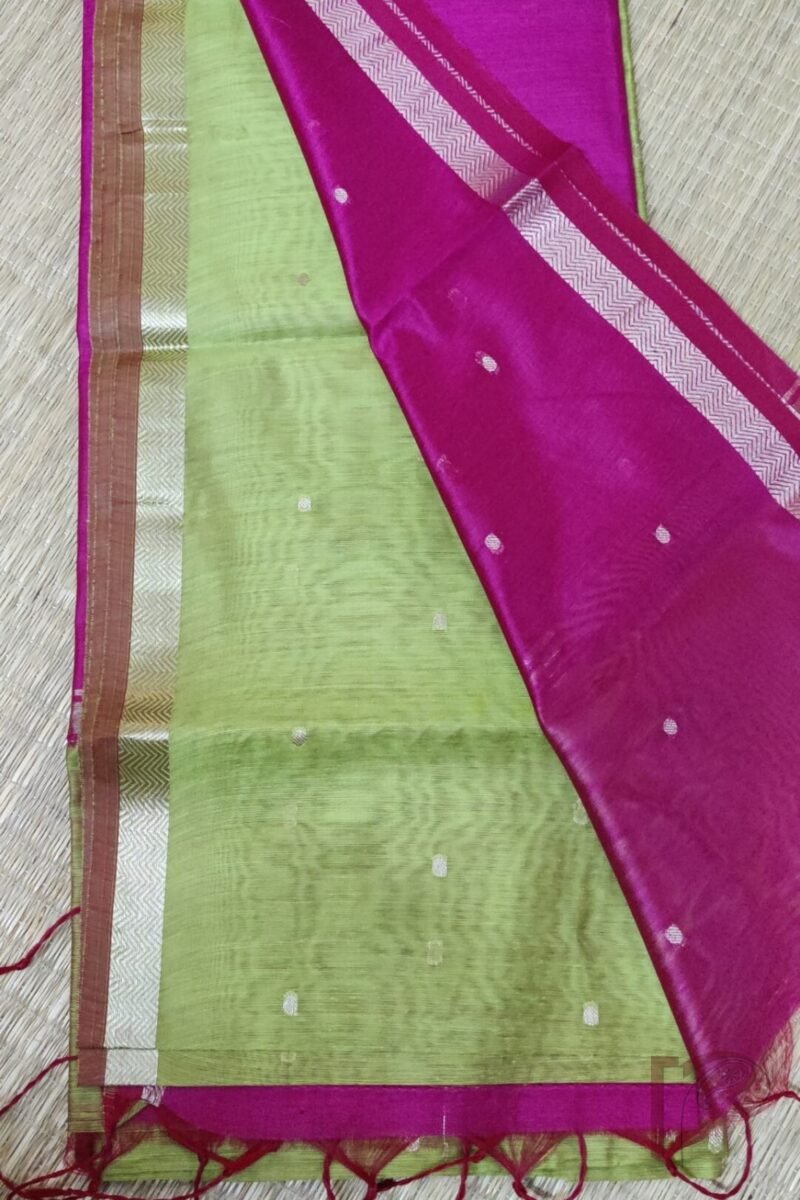 Woven Whispers – Green and Pink Cotton Silk Saree with Zari Buttis and Contrast Pink Pallu - Image 5