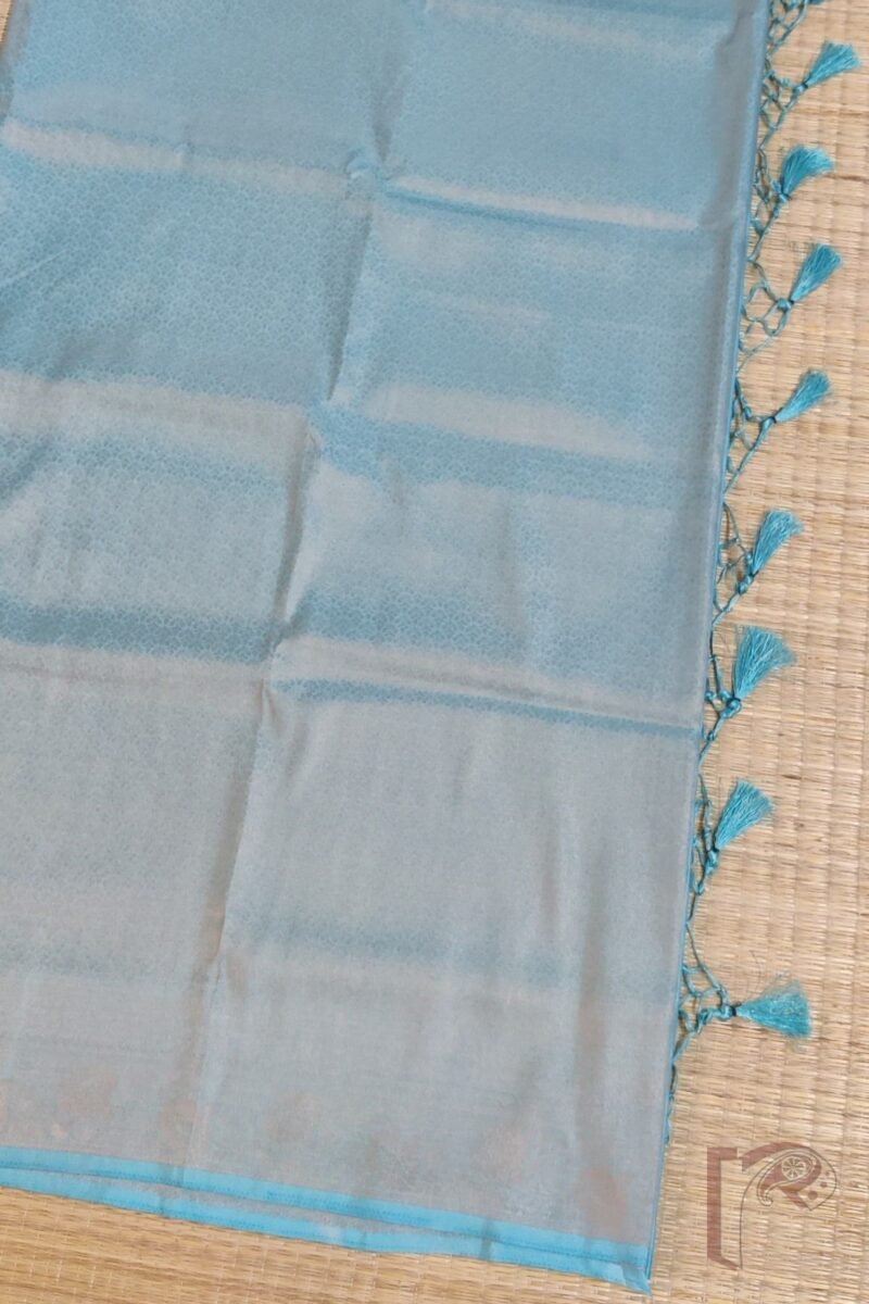 Mulberry Marvel – Pastel Blue Zari Jal Woven Mulberry Silk Saree with Dot Motif Blouse - Image 3