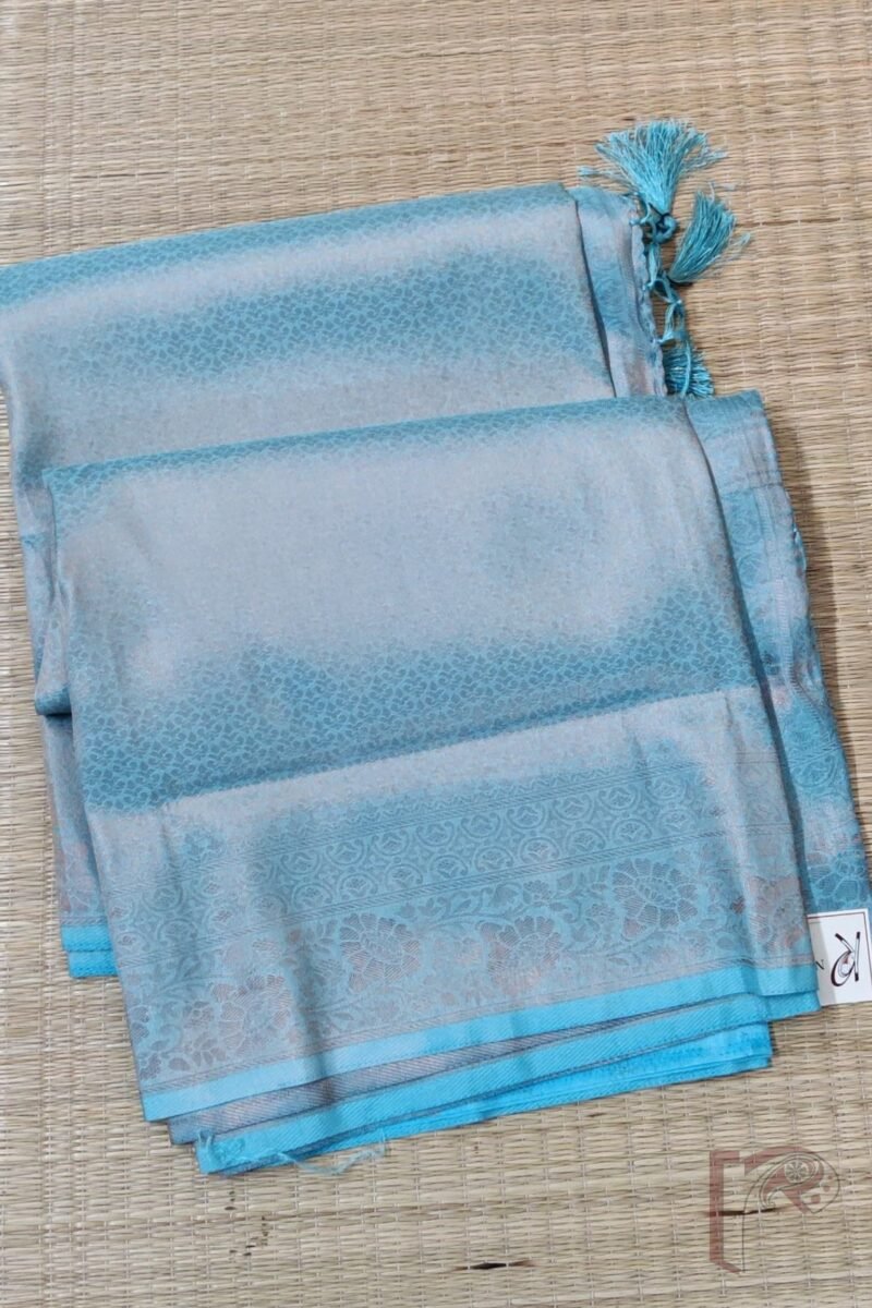 Mulberry Marvel – Pastel Blue Zari Jal Woven Mulberry Silk Saree with Dot Motif Blouse - Image 4