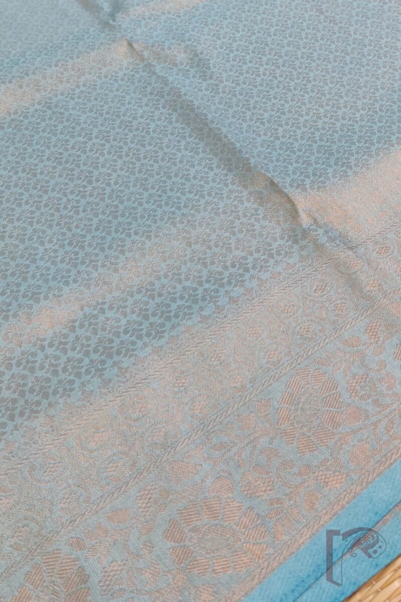 Mulberry Marvel – Pastel Blue Zari Jal Woven Mulberry Silk Saree with Dot Motif Blouse - Image 5