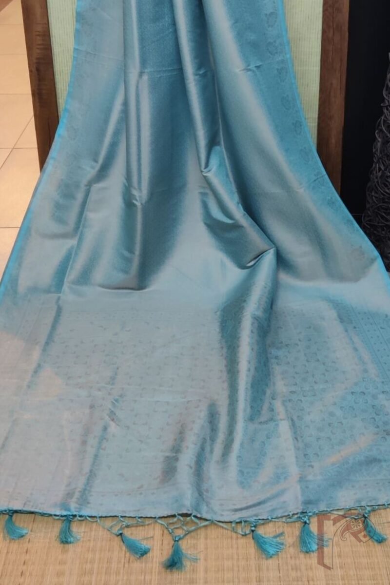 Mulberry Marvel – Pastel Blue Zari Jal Woven Mulberry Silk Saree with Dot Motif Blouse - Image 7