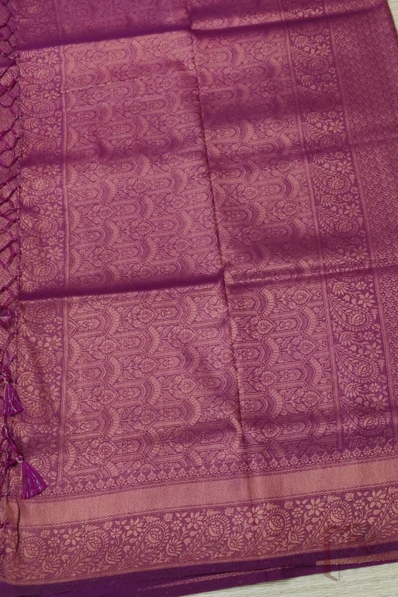 Mulberry Marvel – Maroon Zari Jal Woven Mulberry Silk Saree with Floral Motif Blouse - Image 3