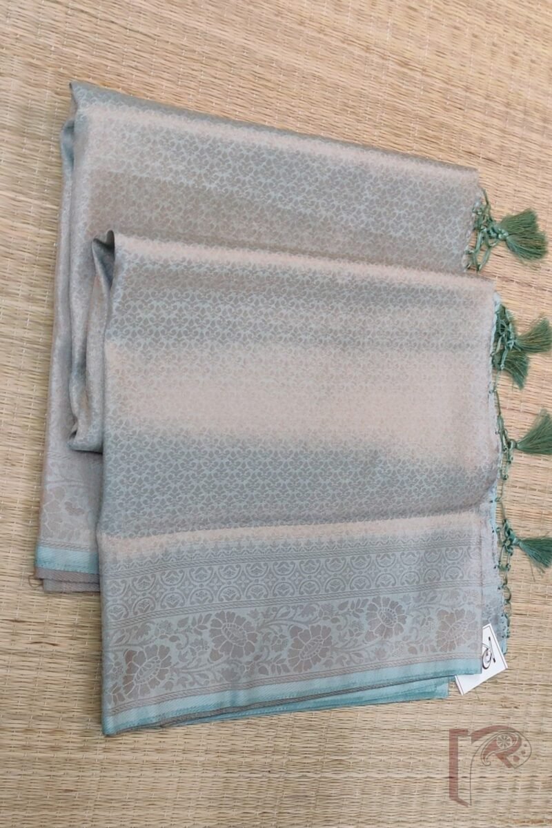 Mulberry Marvel – Pastel Sea Green Zari Jal Woven Mulberry Silk Saree with Dot Motif Blouse - Image 5