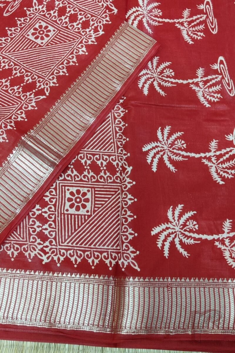 Ketia Kriti – Red Ketia Silk Saree with Geometric Palm and Zari Pallu Design - Image 3