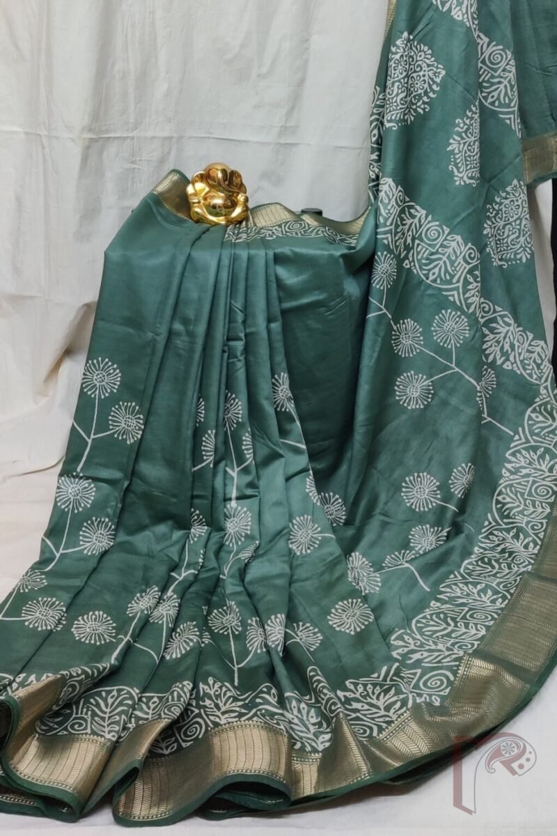 Ketia Kriti – Pastel Pista Green Ketia Silk Saree with Petal and Leaf Pattern - Image 4