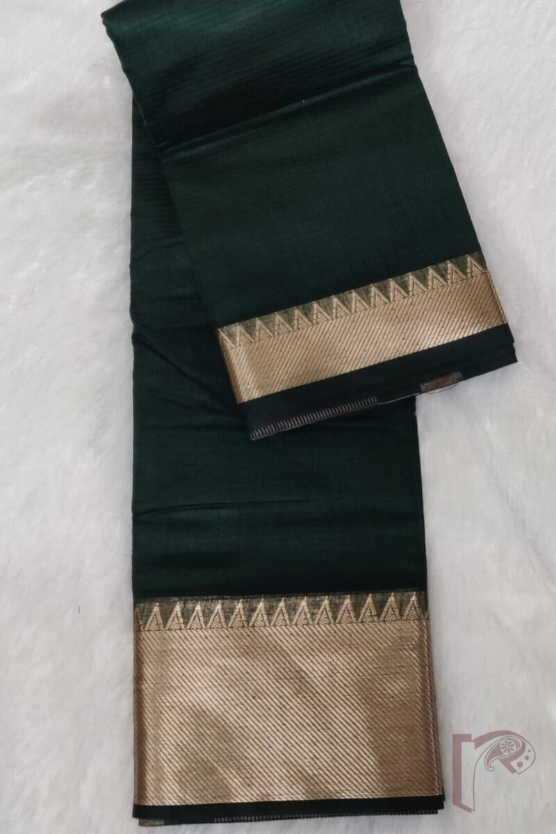 Mangalgiri Moods – Plain Dark Bottle Green Cotton Silk Mangalgiri Saree with Temple Border and Gold Pallu - Image 3