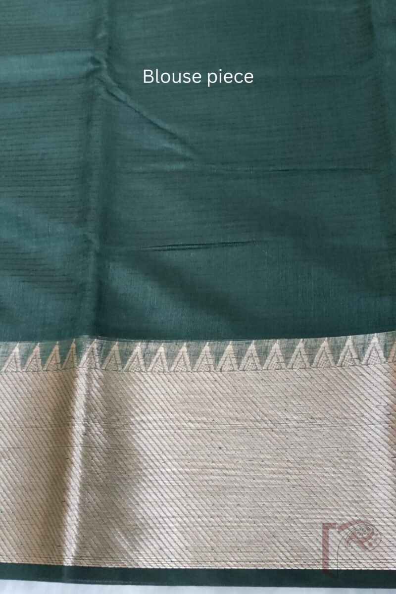 Mangalgiri Moods – Plain Dark Bottle Green Cotton Silk Mangalgiri Saree with Temple Border and Gold Pallu - Image 9