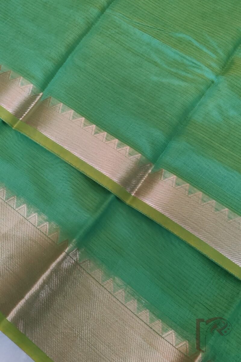 Mangalgiri Moods – Plain Green Cotton Silk Mangalgiri Saree with Golden Temple Border and Subtle Pallu - Image 7