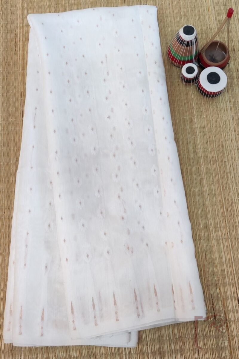 Jamdani Joy – Pure White Mercerized Cotton Jamdani Saree with Copper Dot Motifs and Heavy Pallu