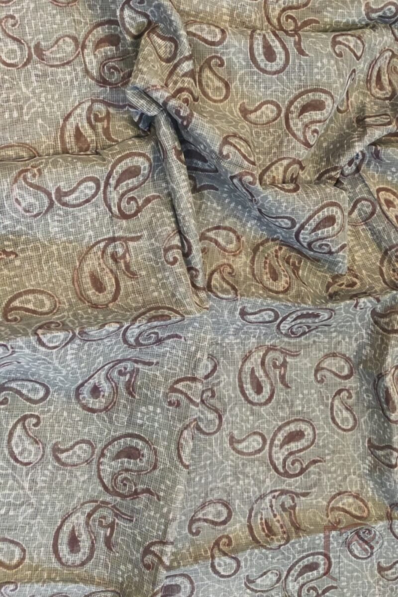 Kota Katha – Grey Kota Cotton Saree with Maroon Kairi Motifs and Offwhite Stem Print and Grey Blouse - Image 8