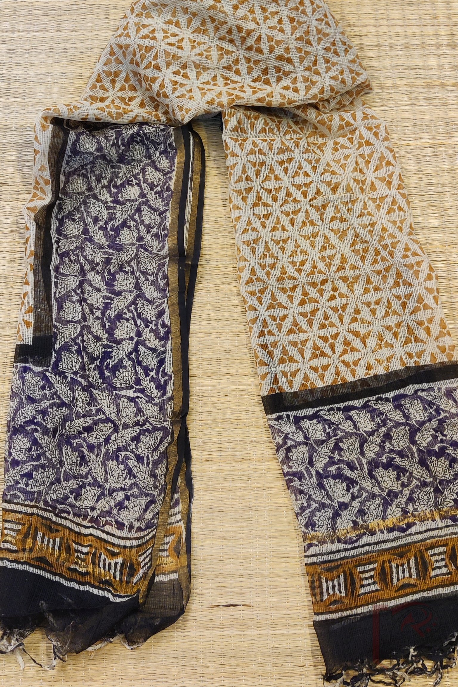 Suit stories – Ink Blue & Fawn Floral Leaf Kota Suit Set - Image 7