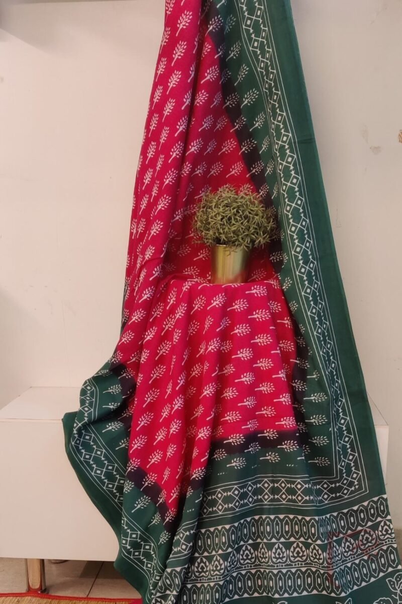Mulmul Muse – Candy Pink and Sea Green Mulmul Saree with White Tree Motifs and Floral Pallu - Image 2