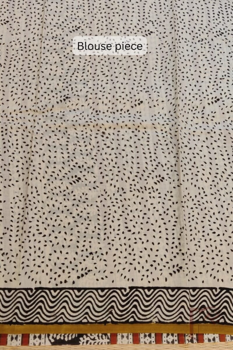 Mulmul Muse – Cream Mulmul Cotton Saree with Maroon Check Print, Black Wavy Border, and Geometric Pallu - Image 7