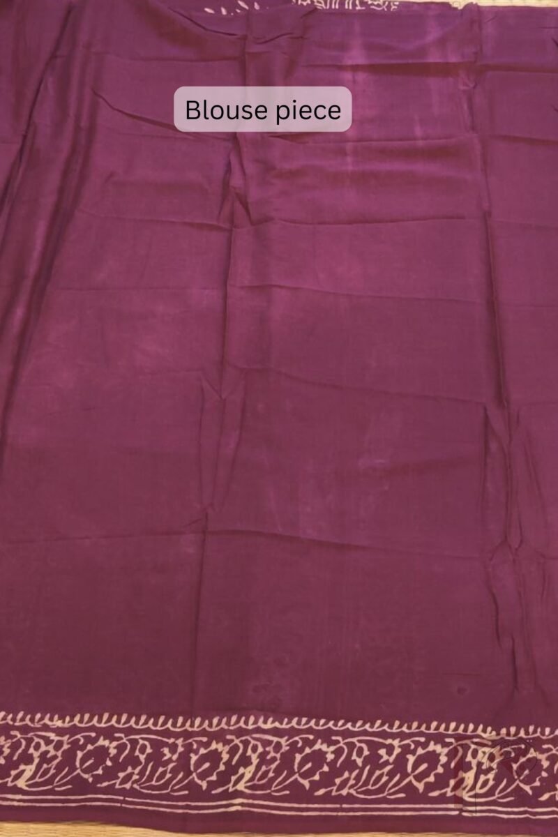 Mulmul Muse – Wine Mulmul Cotton Saree with Cream Traditional Floral Motifs, Bold Border, and Contrasting Pallu - Image 7