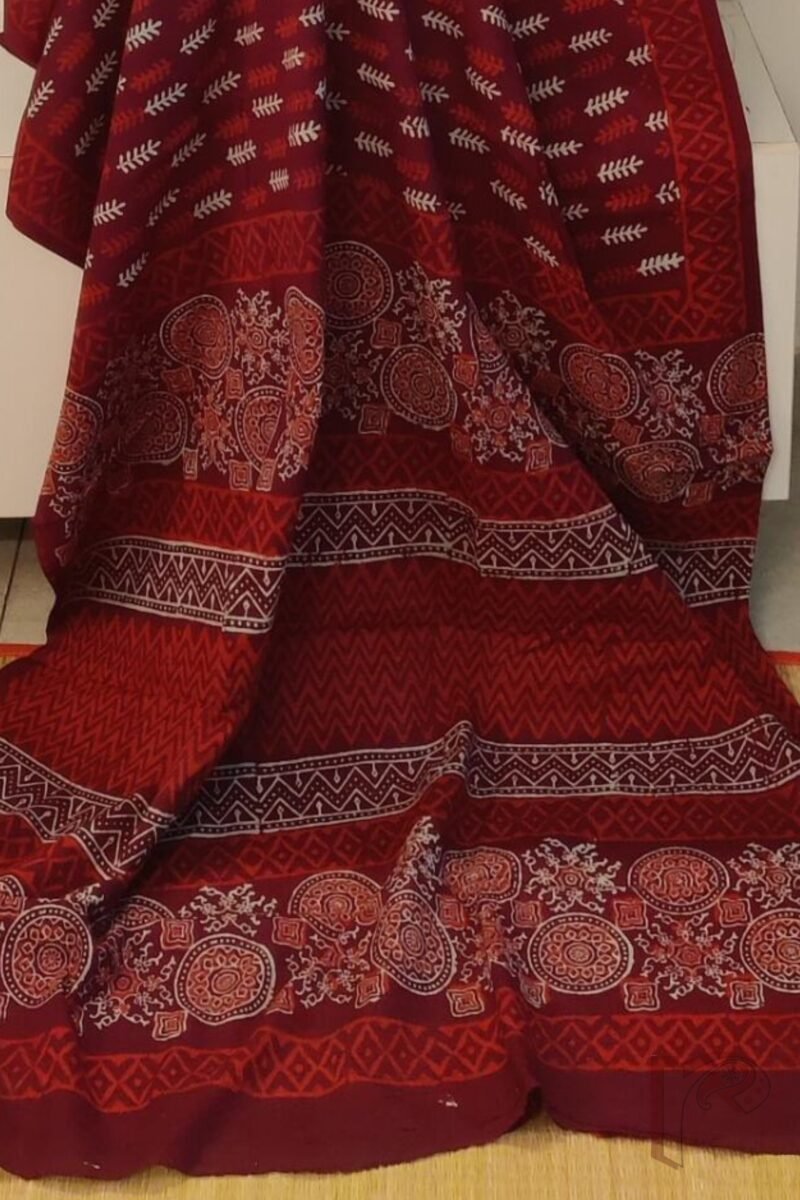 Mulmul Muse – Maroon Mulmul Cotton Saree with Red & Cream Leaf Motifs, Ajrakh-Inspired Pallu, and Red Block Print Border - Image 5