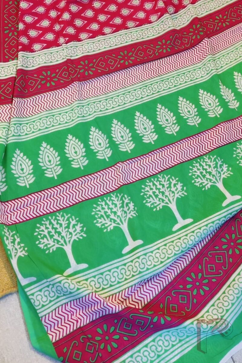 Mulmul Muse – Hot Pink Mulmul Cotton Saree with Green Accents and Leaf Motifs - Image 6