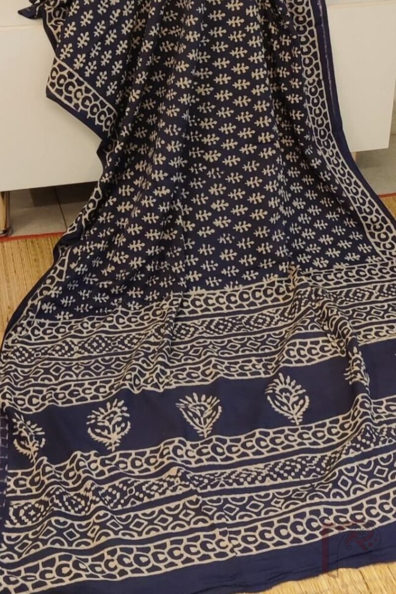 Mulmul Muse – Dull Indigo Mulmul Cotton Saree with Cream Leaf Motifs and Circle Border - Image 6