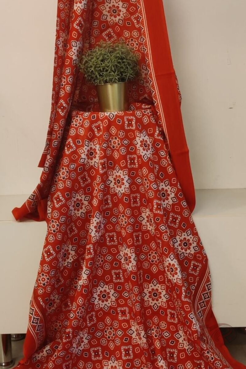 Mulmul Muse – Orange Mulmul Cotton Saree with Ajrakh-Inspired Floral Block Print and Contrasting Pallu - Image 5