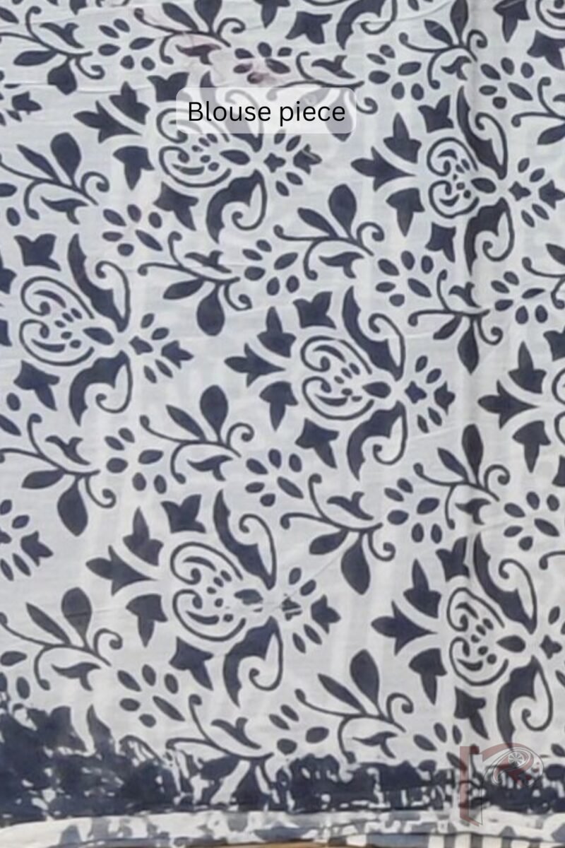 Mulmul Muse – Pink & Grey Mulmul Cotton Saree with Spade Leaf Motifs and Wavy Border - Image 7