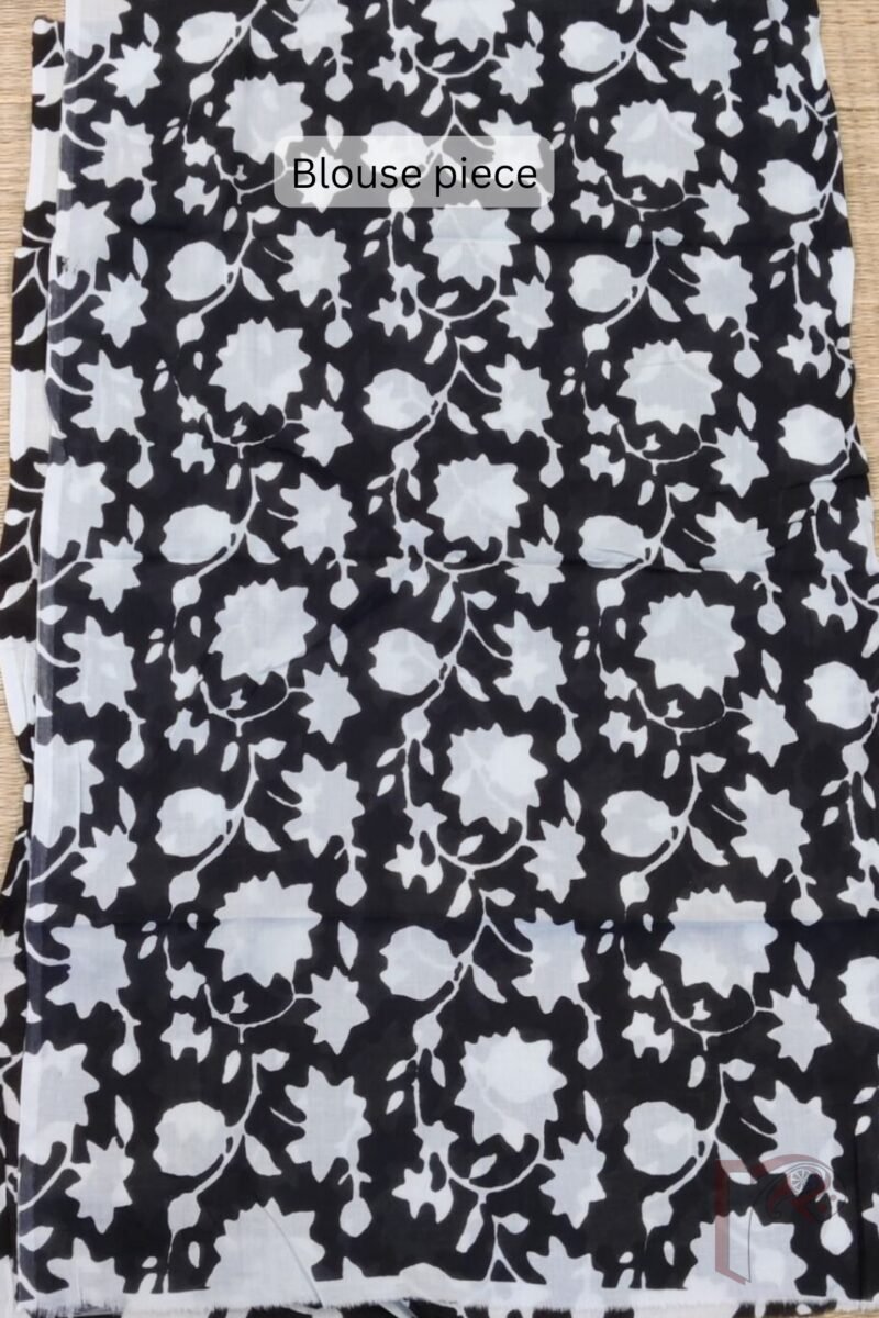 Mulmul Muse – Brown & Cream Mulmul Cotton Saree with Pan Leaf and Floral Motifs - Image 7