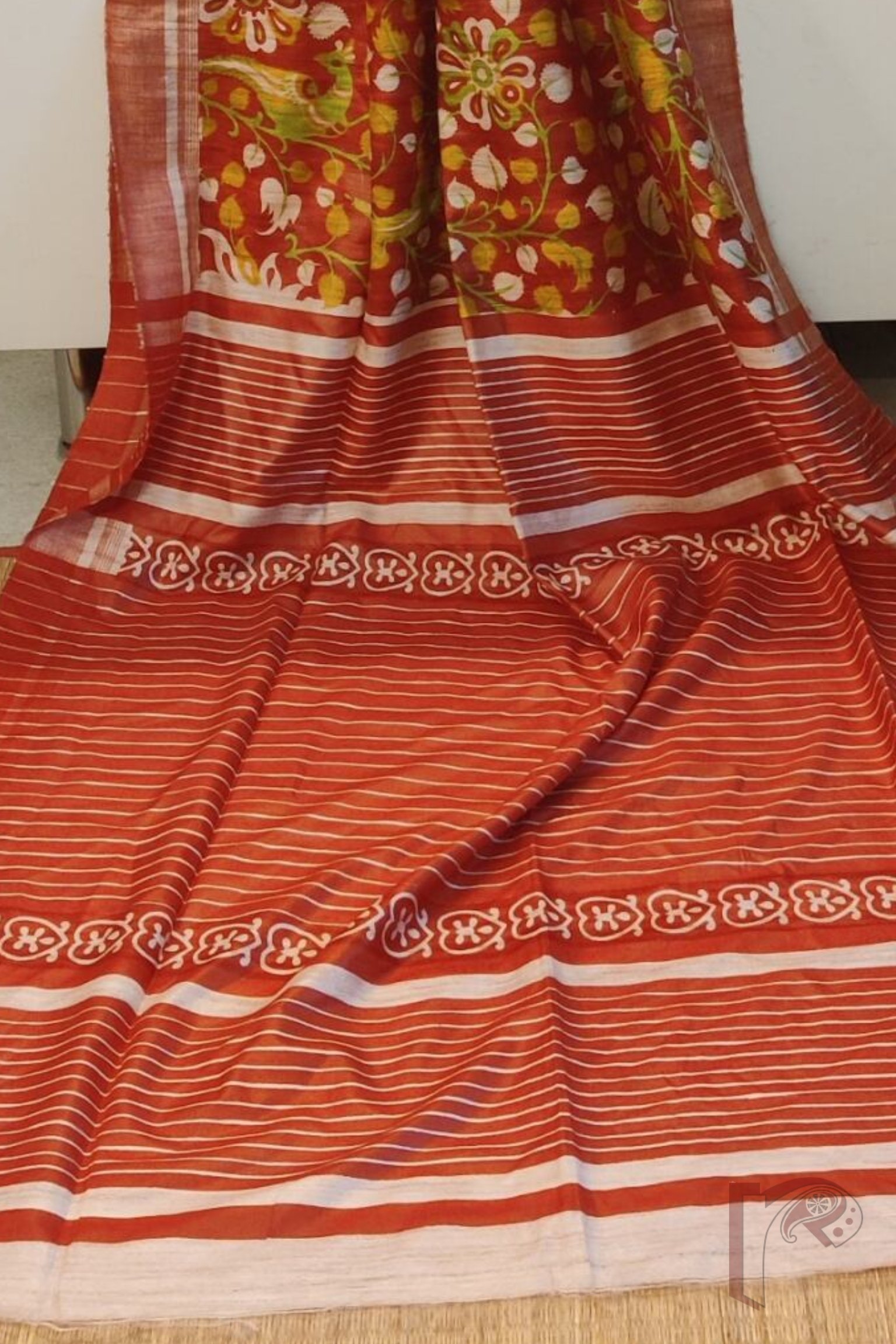 Tussar Tales - Red and Cream Gicha Tussar Silk Saree with Multicolour Kalamkari Bird and Floral Motif and Pinstripe Pallu - Image 6
