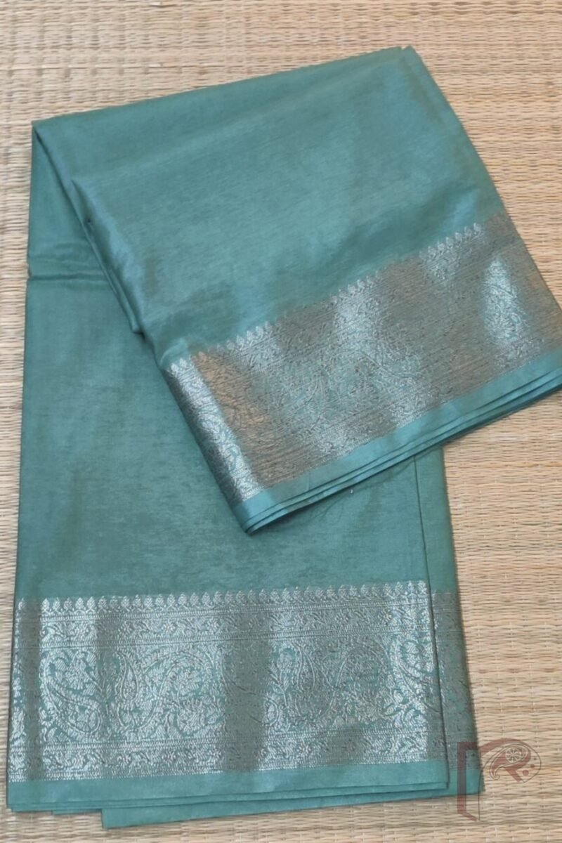 Banarasi Bloom: Sage Green Khadi Silk Saree with Dull Gold 4" Karwa Banarasi Weave Border and Matching All-Over Woven Blouse - Image 5