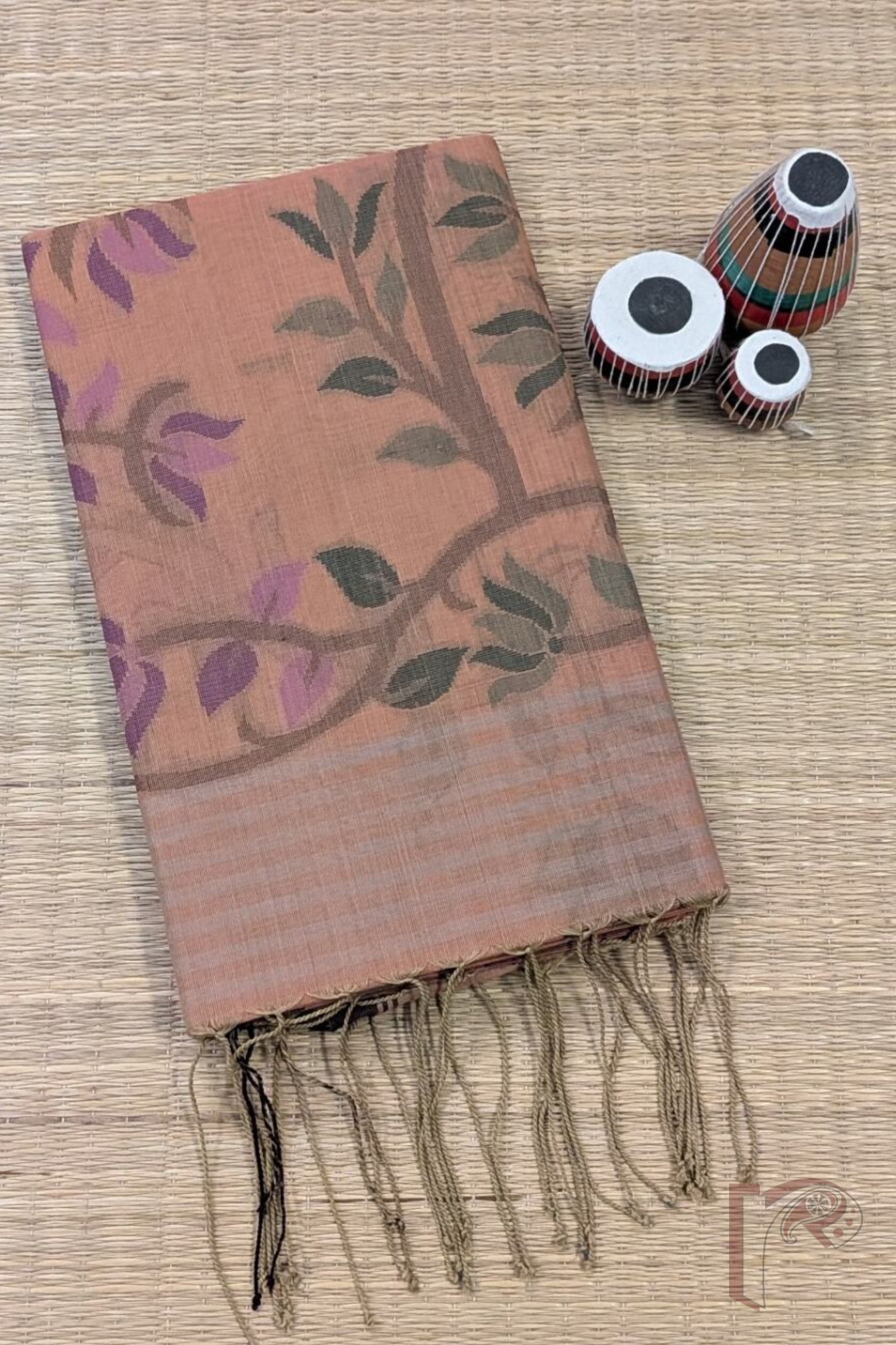 Jamdani Joy – Terracotta Brown Bengal Cotton Jamdani Saree with Multicolour Floral Stem Motifs and Black Border - Image 2