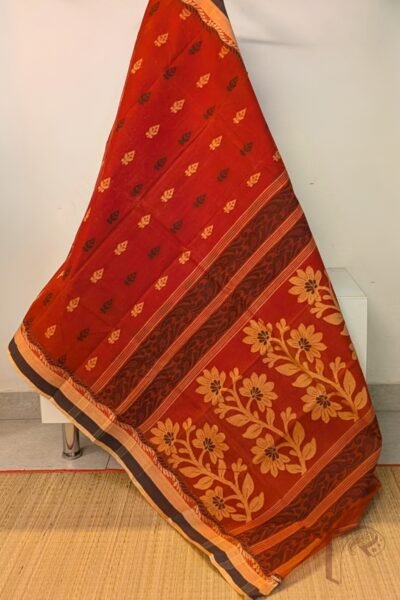 Jamdani Joy – Brick Red Bengal Cotton Jamdani Saree with Cream and Black Leaf-Diamond Motifs and Triple Borders