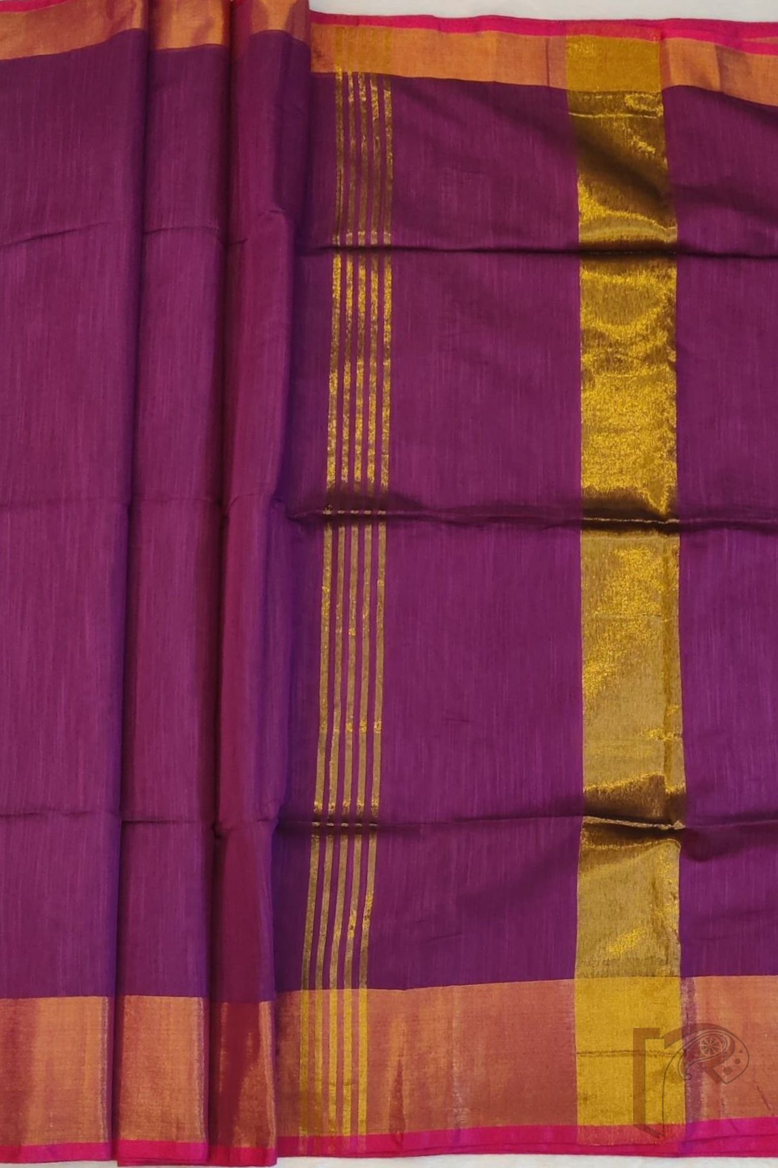 Gicha Glory - Wine Gicha Handloom Saree with Gold Border - Image 5