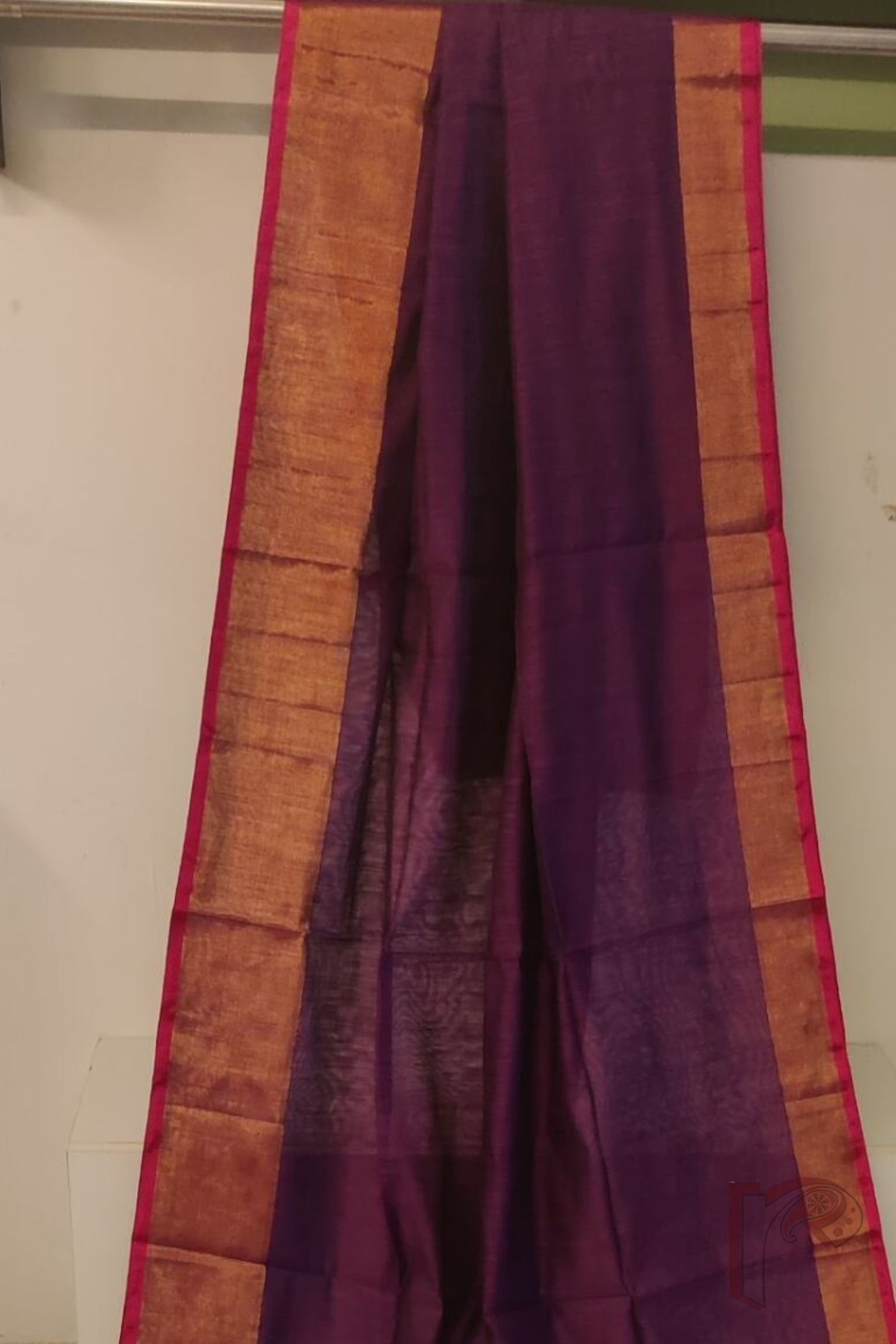 Gicha Glory - Wine Gicha Handloom Saree with Gold Border - Image 6
