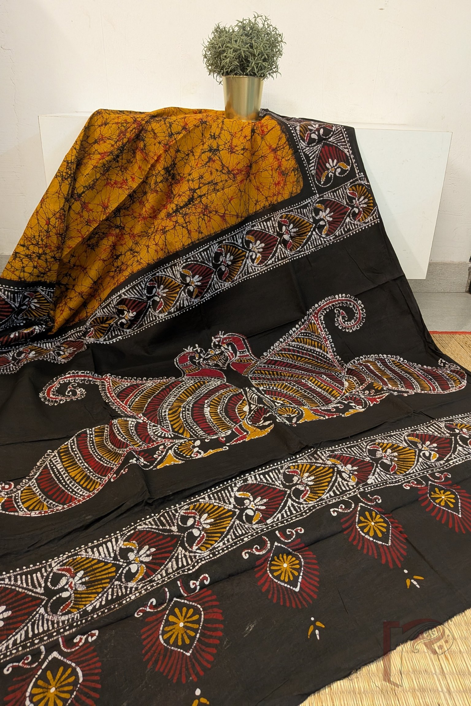 Mulmul Muse – Orange and Black Half & Half Hand Batik Mulmul Saree with Swan and Heart Motifs - Image 3