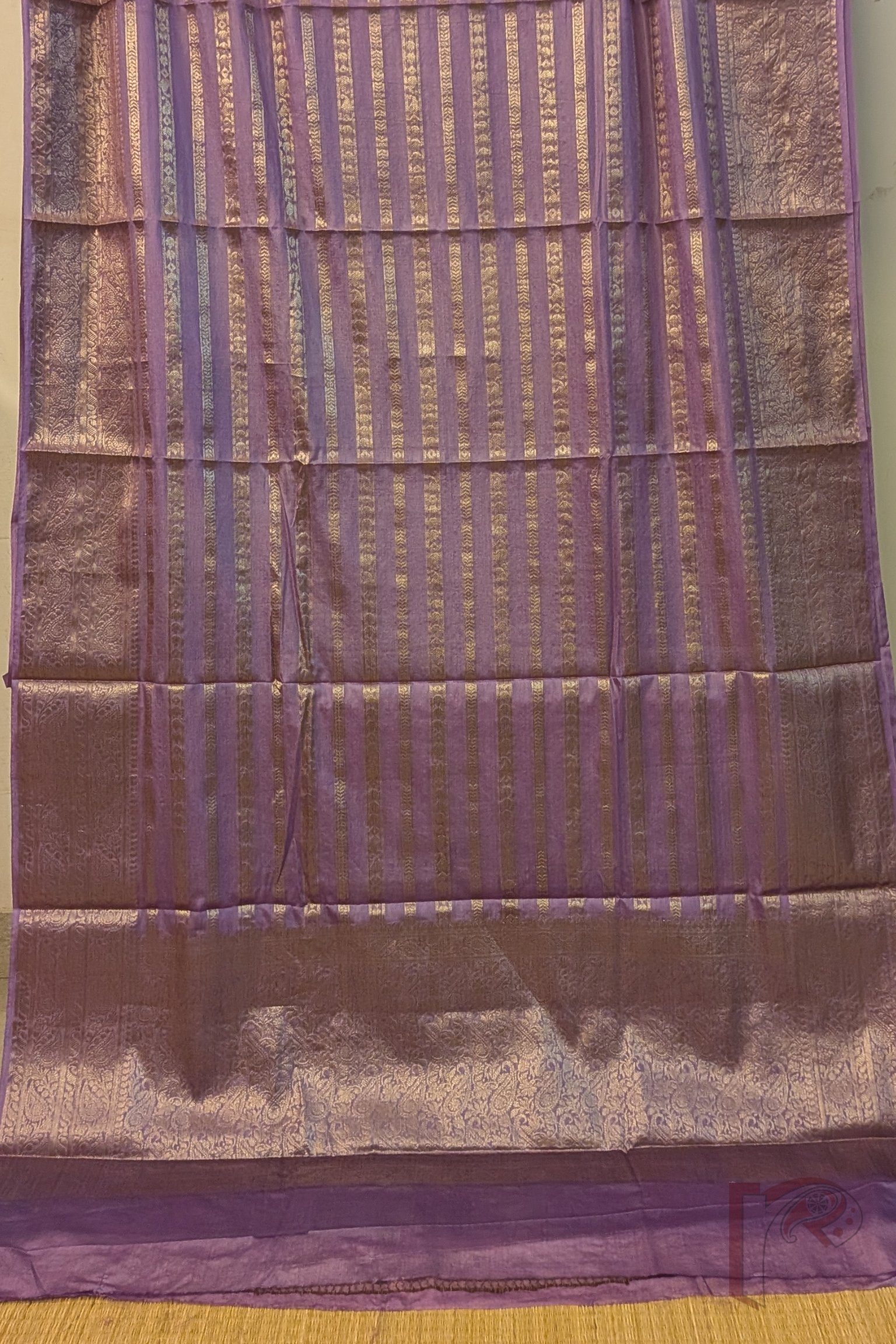 Banarasi Bloom: Light Purple Khadi Silk Saree with Dull Gold Banarasi Weave and Horizontal Zari Stripes - Image 3