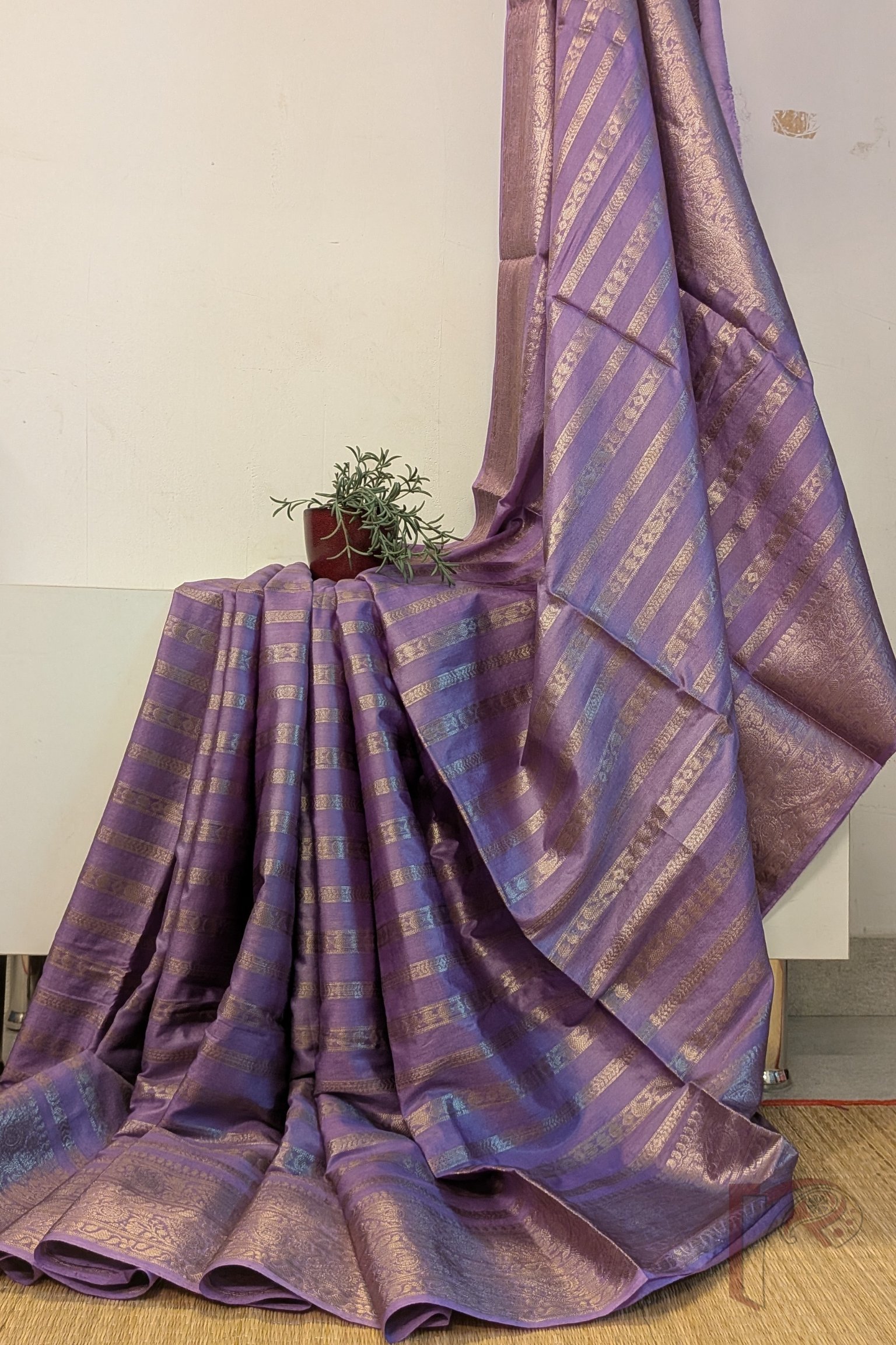 Banarasi Bloom: Light Purple Khadi Silk Saree with Dull Gold Banarasi Weave and Horizontal Zari Stripes
