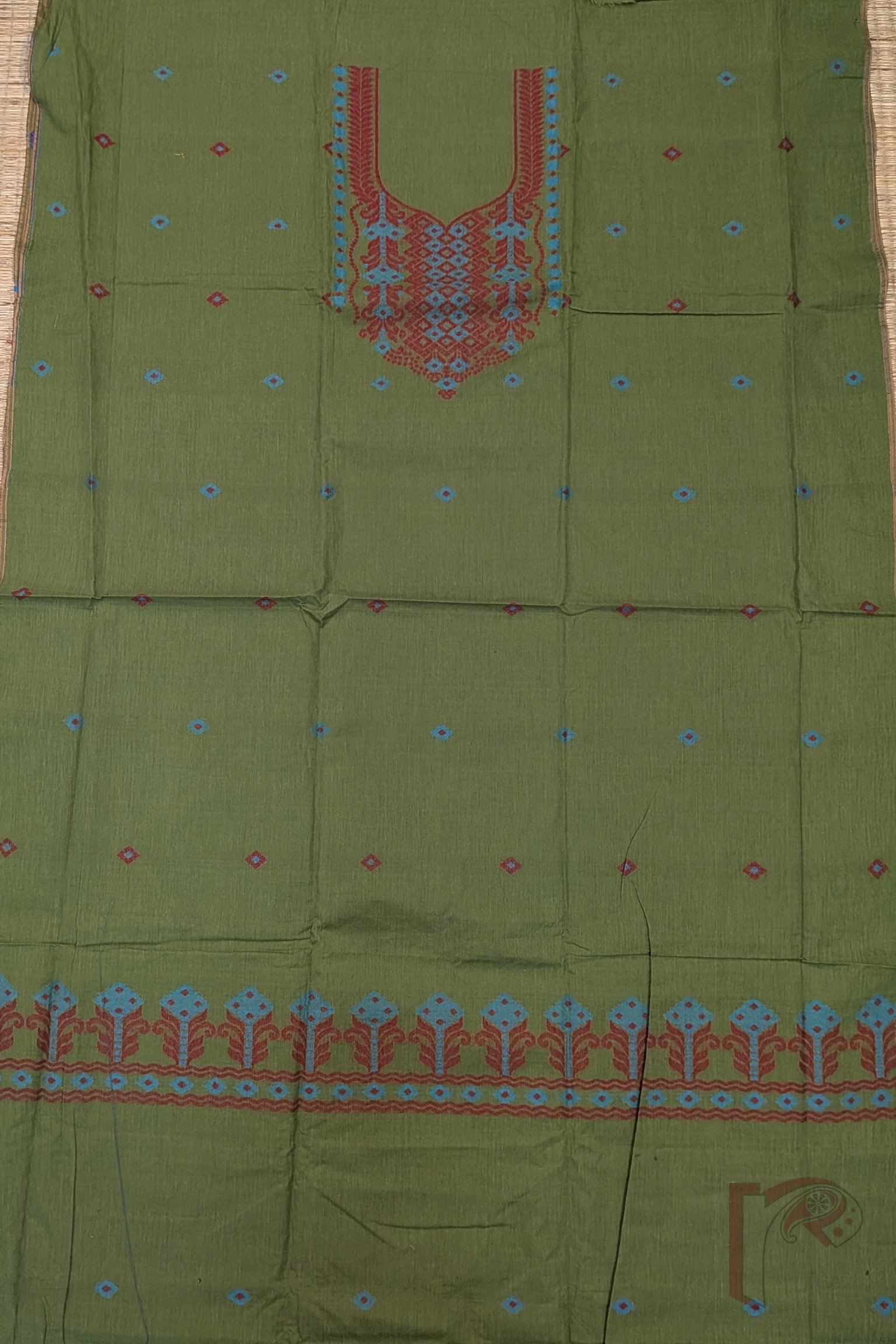 Suit Stories – Mehendi Green and Maroon Cotton Jamdani Suit Set with Diamond Motif Dupatta - Image 3