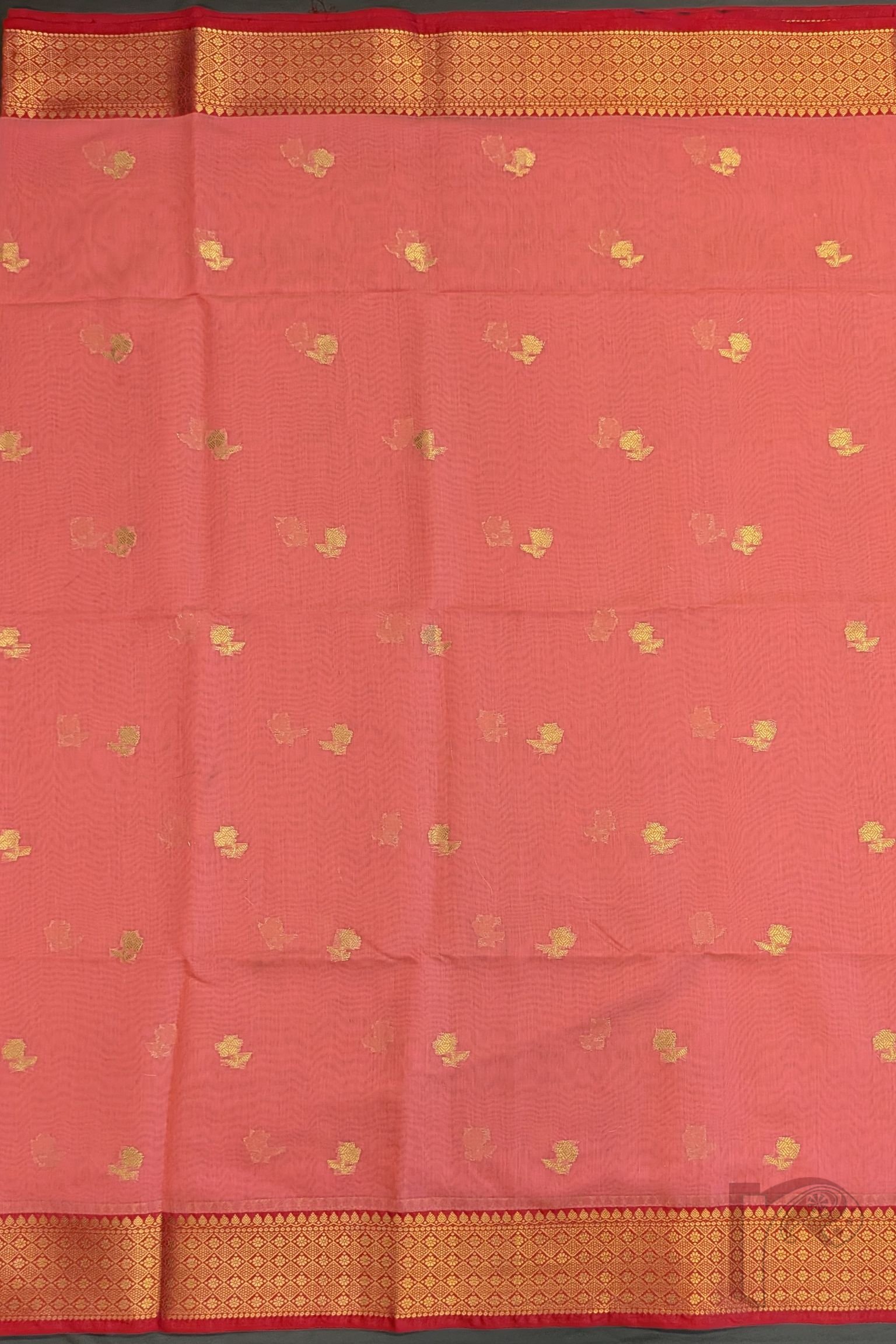 Banarasi Bloom: Light Candy Pink Cotton Silk Blended Banarasi Floral Zari Border Saree - Image 2