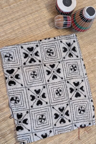 White Cotton Blouse with Geometric Lines and Heart Petal Floral Grid Pattern