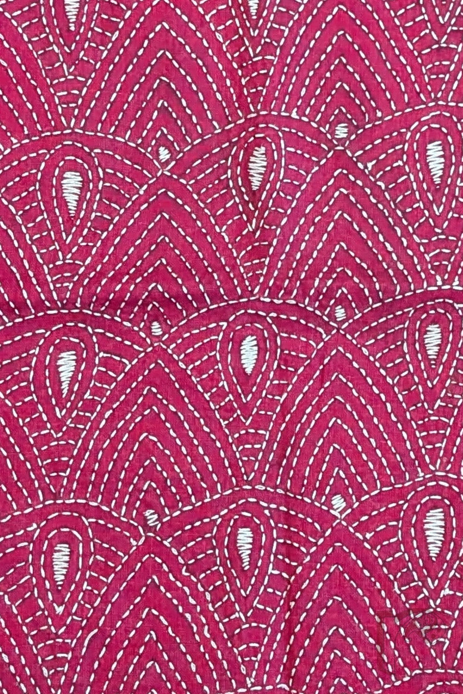 Pink Cotton Blouse with White Scalloped Kantha Lines and Tear Drop Motifs - Image 3