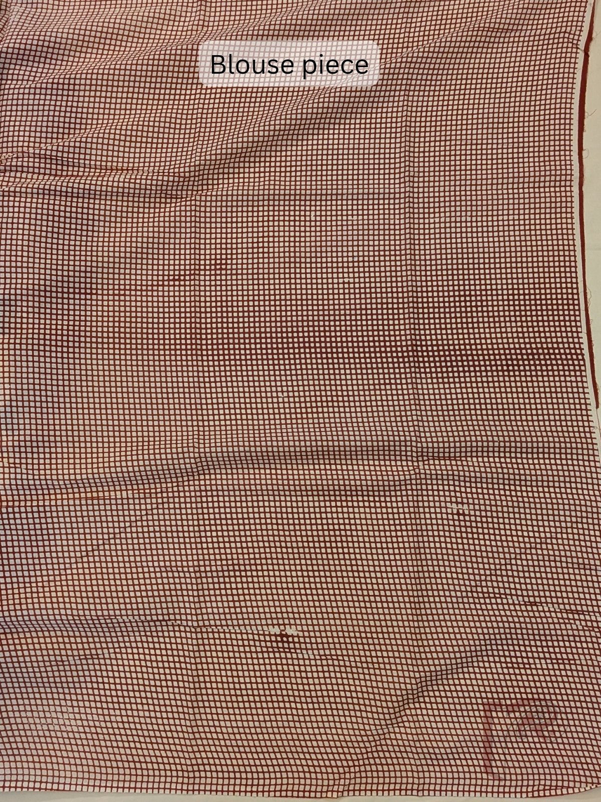 Mulmul Muse – Yellow Mul Cotton Saree with Offwhite Abstract Border and Geometric Pallu - Image 7