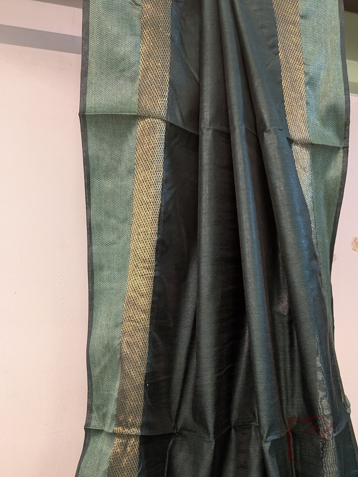 Banarasi Bloom: Bottle Green Katan Silk Saree with Light Green Herringbone Border and Gold Paithani Style - Image 5