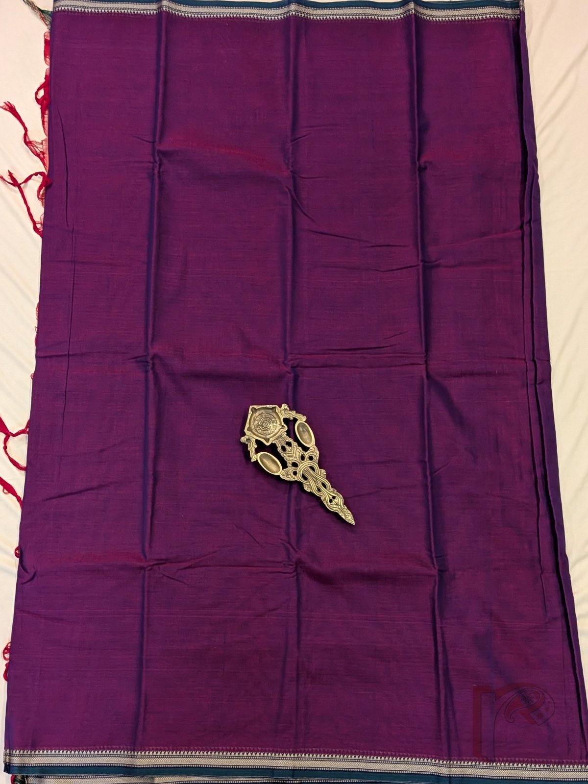 Ilkal Heritage - Double Shaded Purple Mercerized Cotton Ilkal Handloom Saree with Green Selvage and Orange Striped Pallu - Image 4
