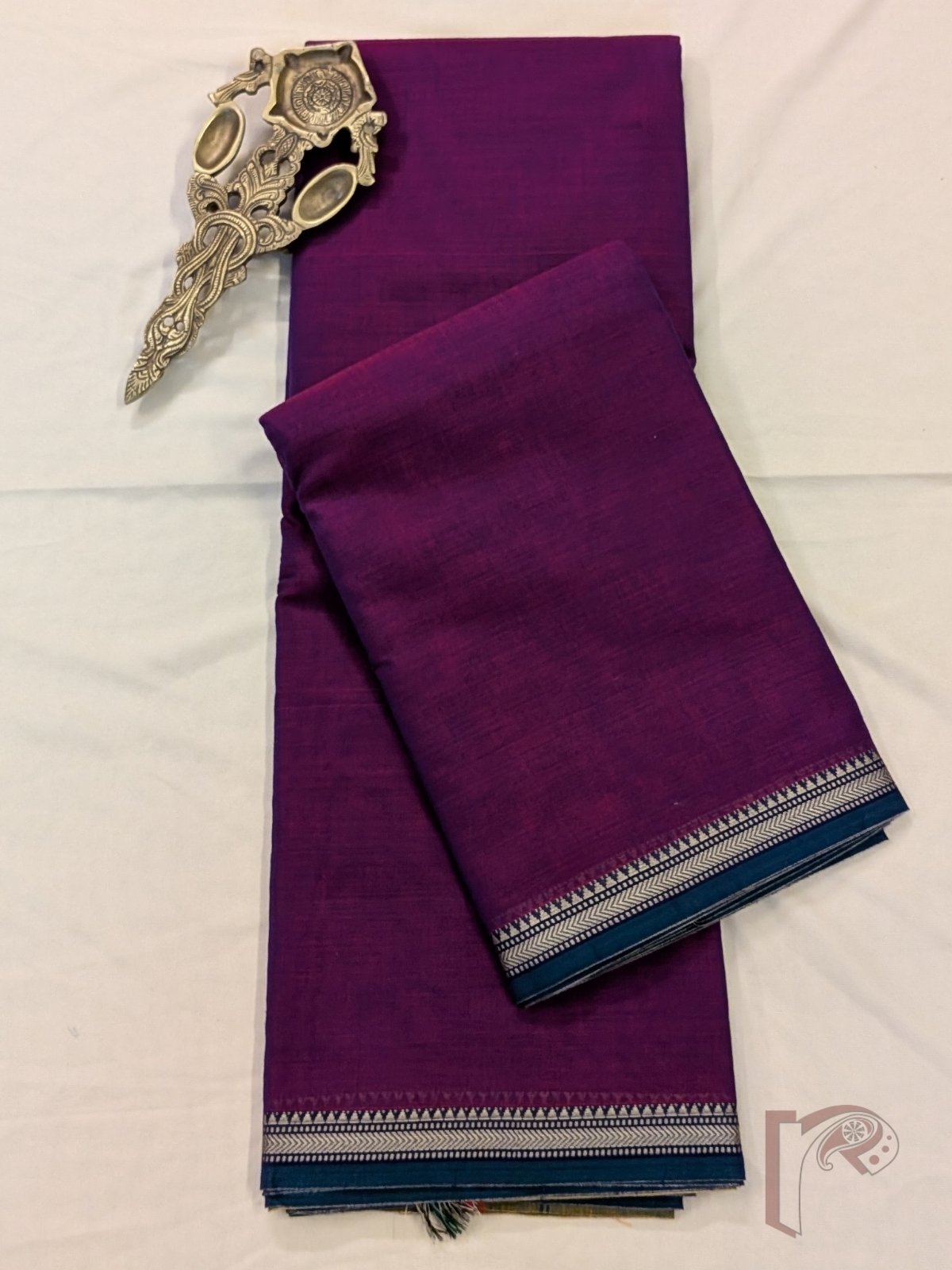 Ilkal Heritage - Double Shaded Purple Mercerized Cotton Ilkal Handloom Saree with Green Selvage and Orange Striped Pallu - Image 6