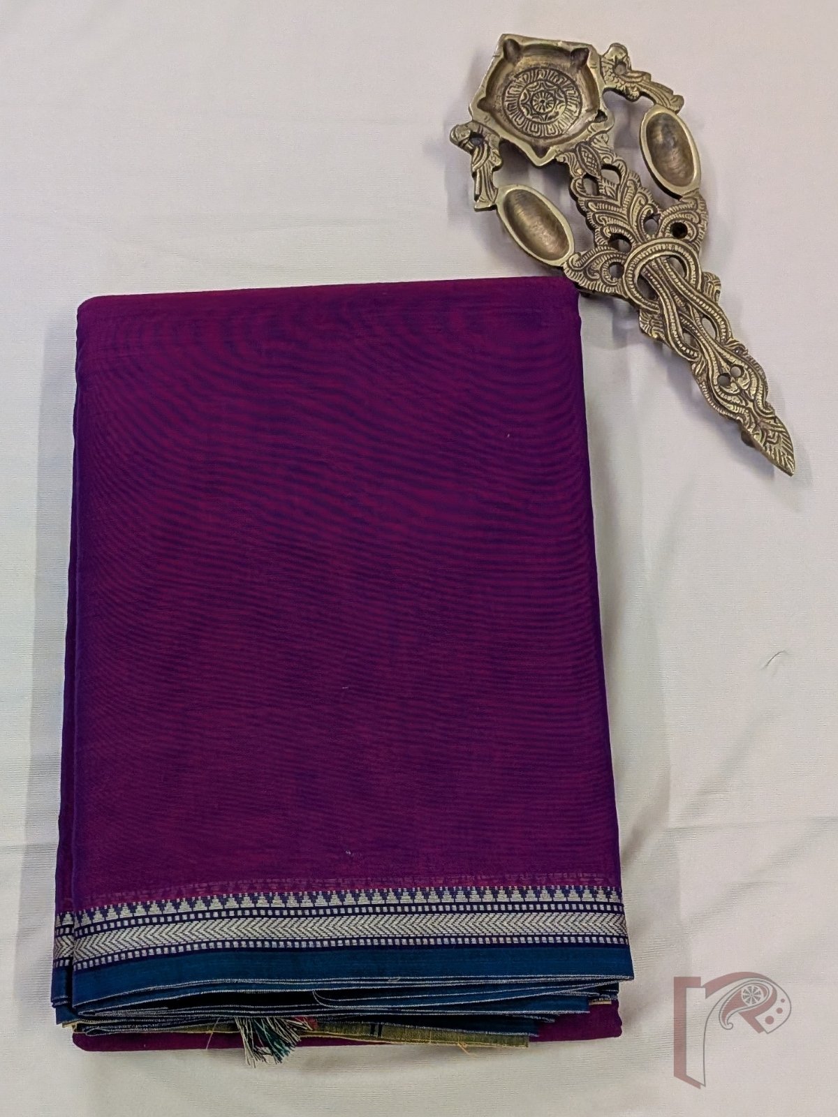 Ilkal Heritage - Double Shaded Purple Mercerized Cotton Ilkal Handloom Saree with Green Selvage and Orange Striped Pallu - Image 7