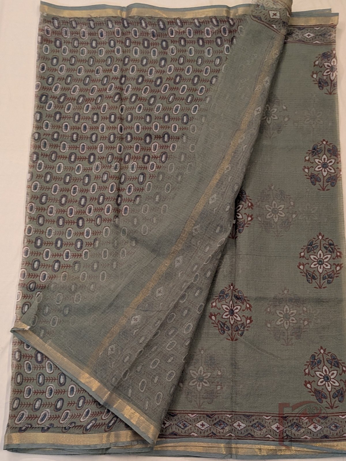 Kota Katha – Sage Green Kota Doria Saree with Rust Indigo Floral Butas and Gold Zari Border - Image 2